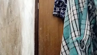 દેશી કન્યા...